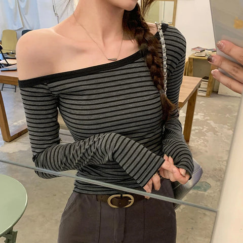 2025 New Spring Summer Vintage Striped Women's T-shirt Long Sleeve One Shoulder Casual Korean Bottom Shirts Tops Female