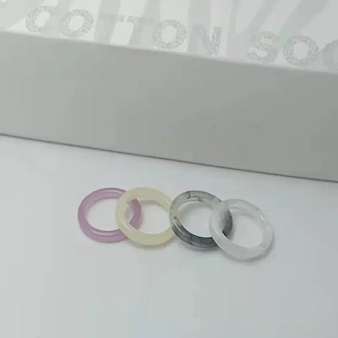 2024 Korean Wave New Felix Ring Acrylic Ring Fashion Candy Color Transparent Resin Men's and Women's Size 7 and 9 Jewelry
